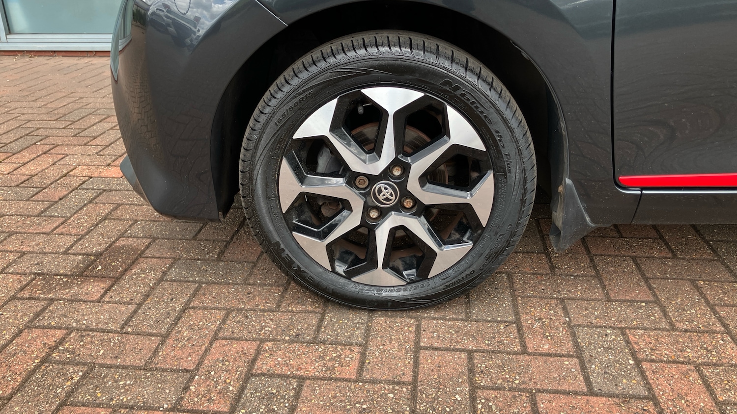 Used Toyota AYGO 2020 for sale - 76718797: Photo 32