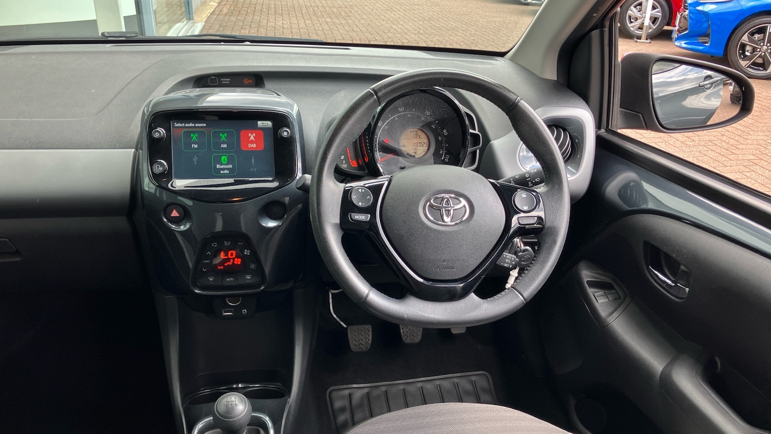 Used Toyota AYGO 2020 for sale - 76718797: Photo 6