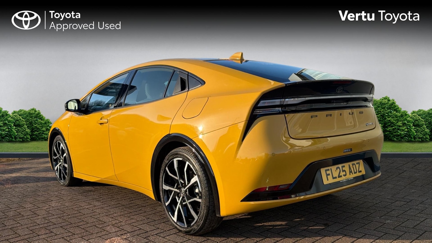 Used Toyota Prius 2025 for sale - 77492432: Photo 4