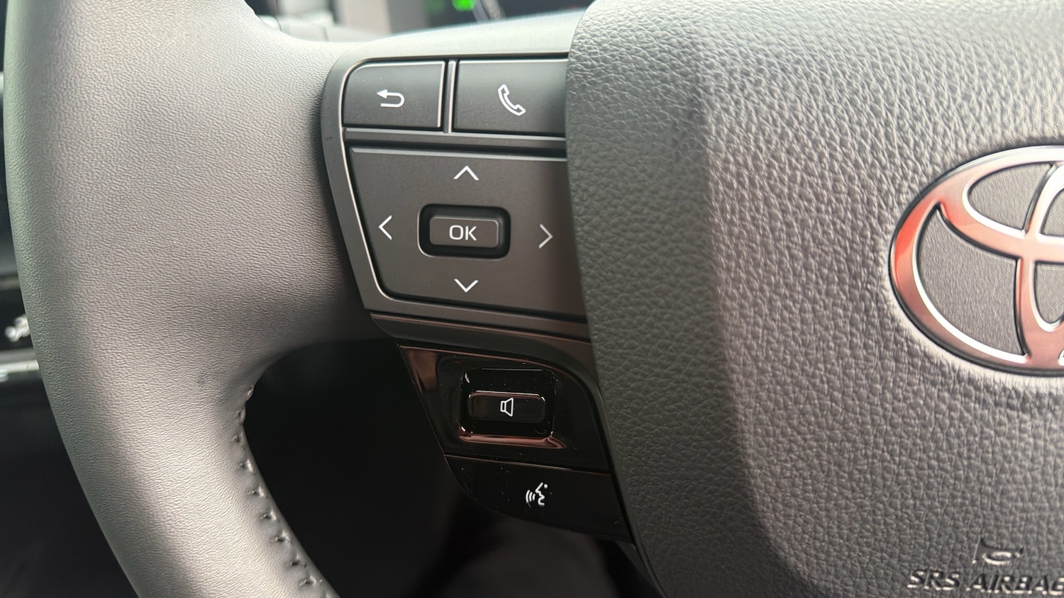 Used Toyota C-HR 2025 for sale - 77168472: Photo 27