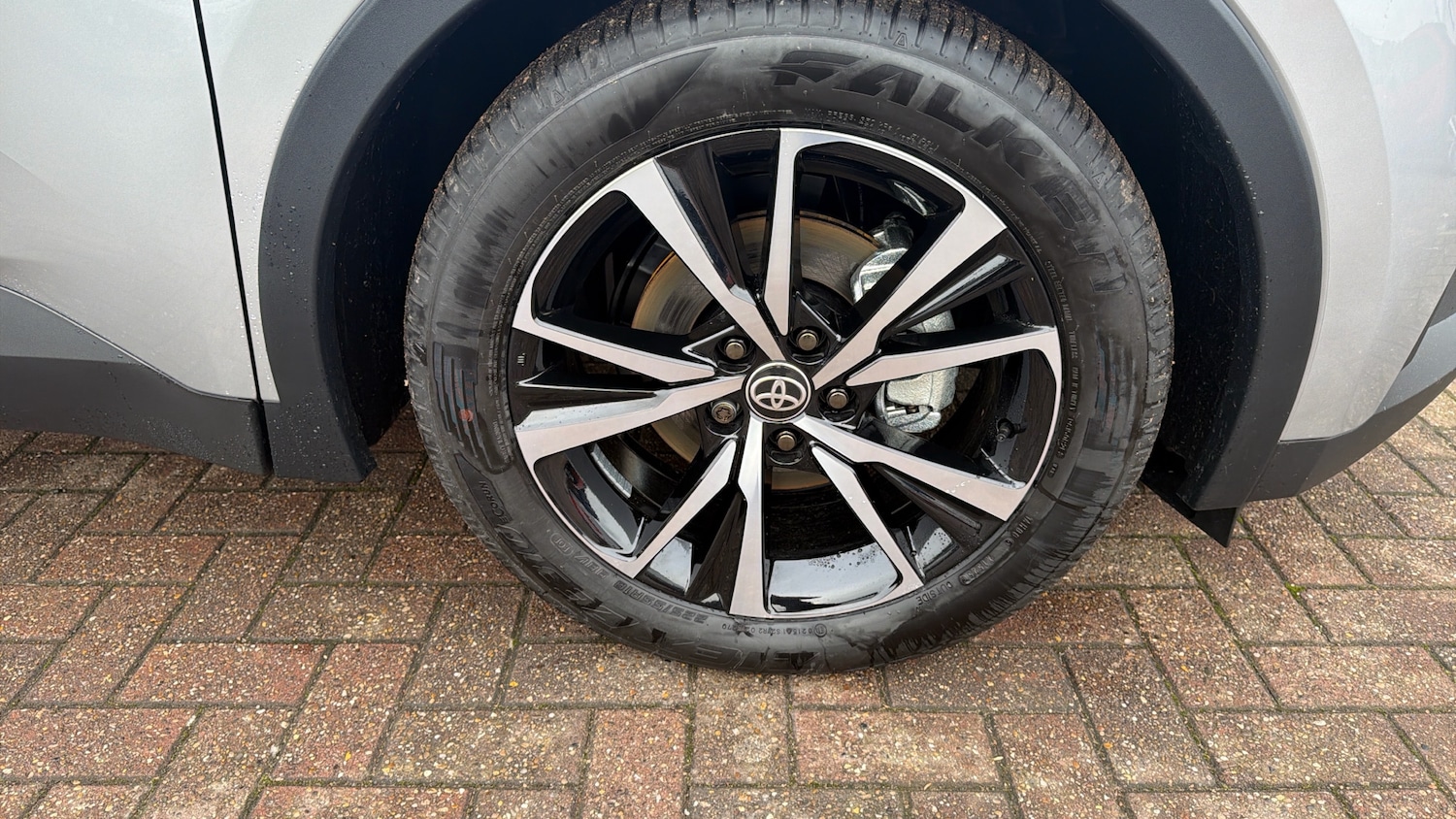 Used Toyota C-HR 2025 for sale - 77168472: Photo 31