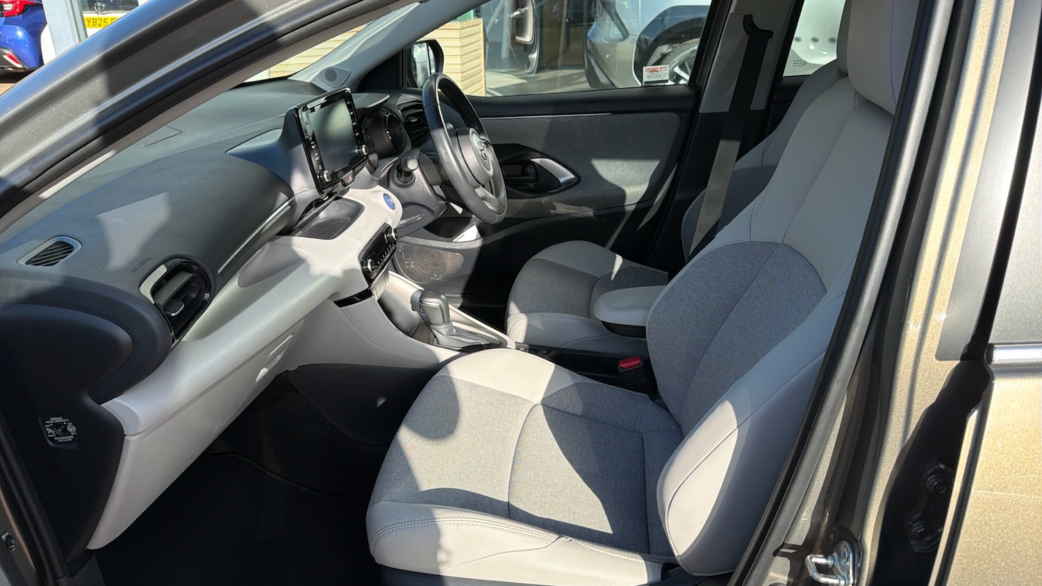 Used Toyota Yaris 2022 for sale - 77935168: Photo 10