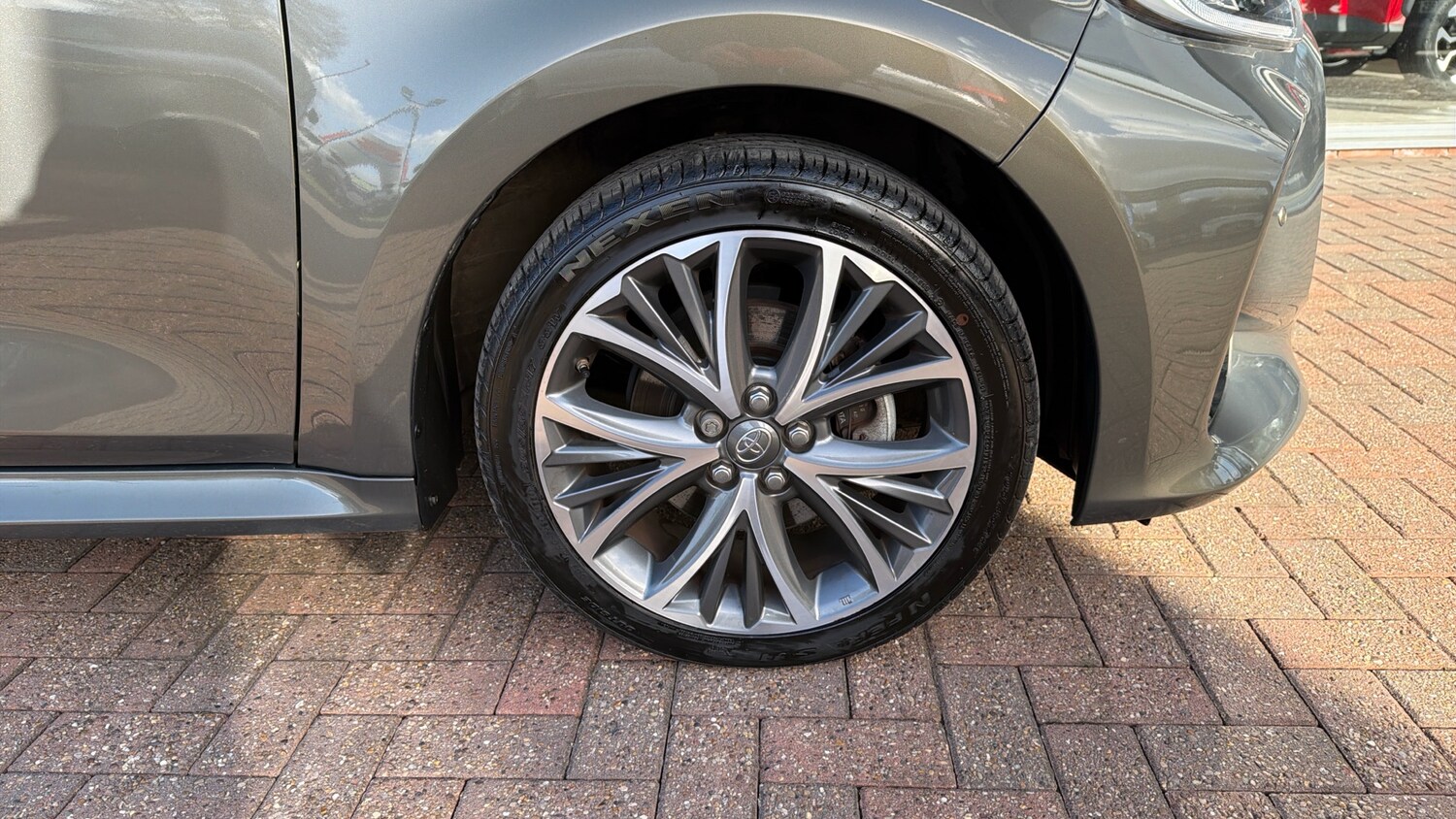 Used Toyota Yaris 2022 for sale - 77935168: Photo 31