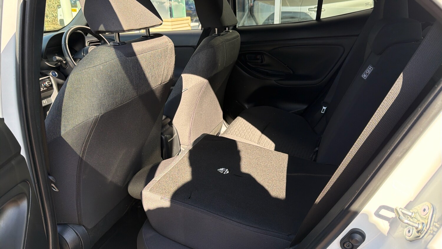 Used Toyota Yaris Cross 2024 for sale - 78185885: Photo 18