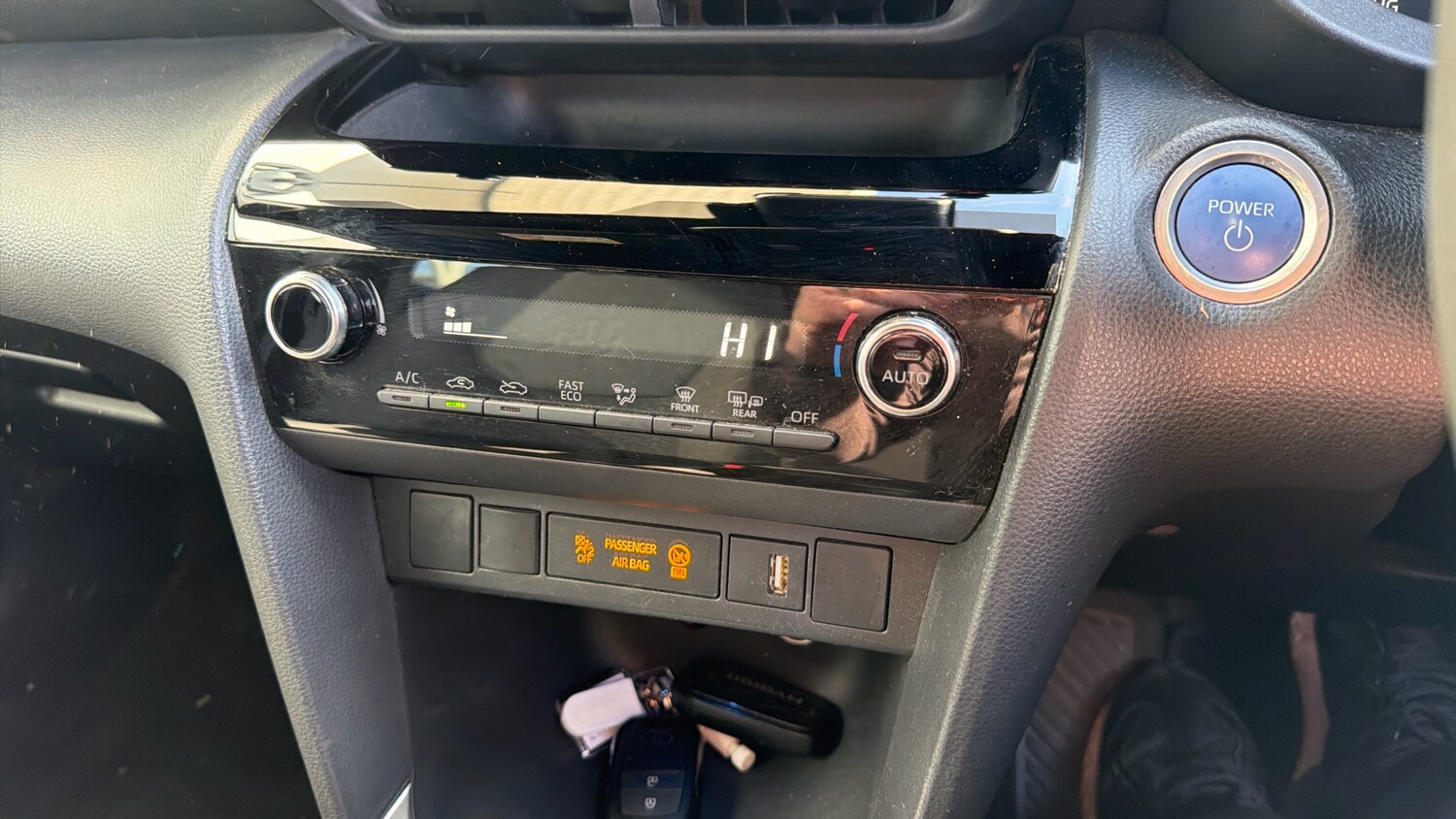 Used Toyota Yaris Cross 2024 for sale - 78185885: Photo 38