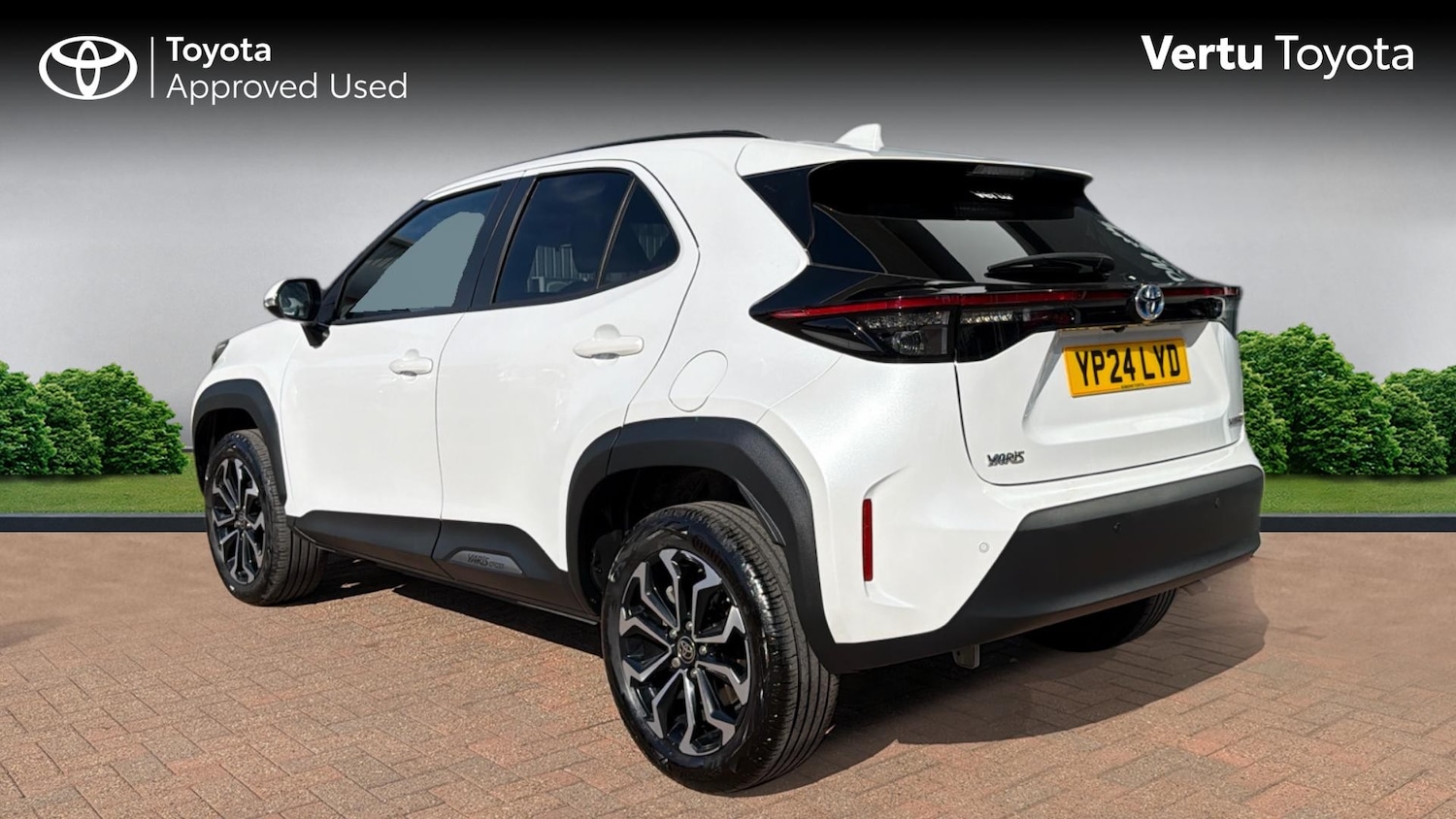 Used Toyota Yaris Cross 2024 for sale - 78185885: Photo 4