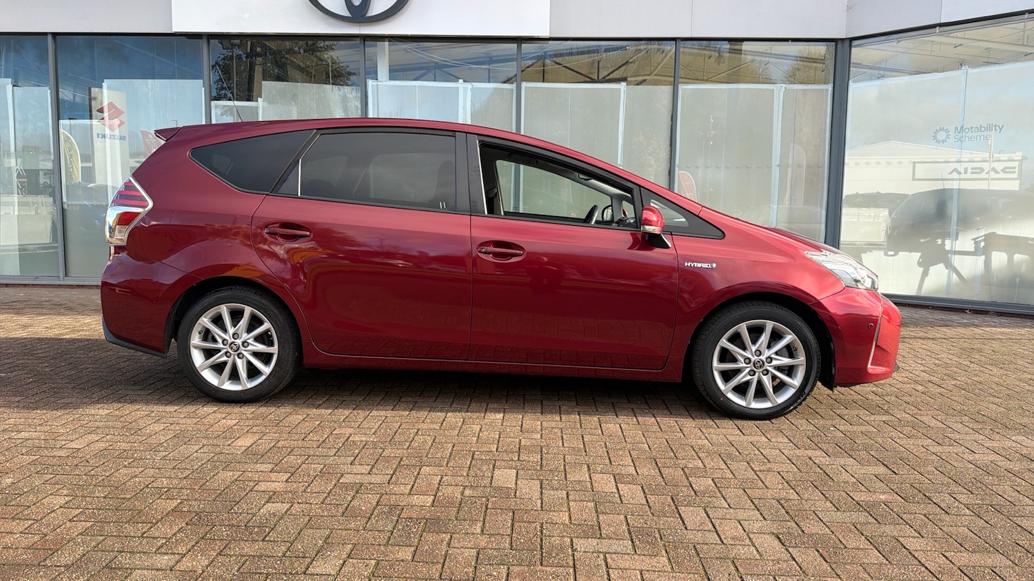 Used Toyota Prius+ 2020 for sale - 76710000: Photo 16