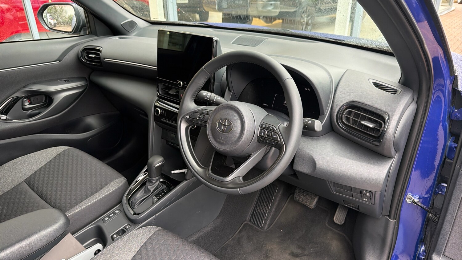 Used Toyota Yaris Cross 2025 for sale - 77732306: Photo 25