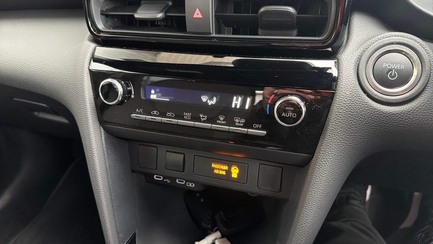 Used Toyota Yaris Cross 2025 for sale - 77732306: Photo 29