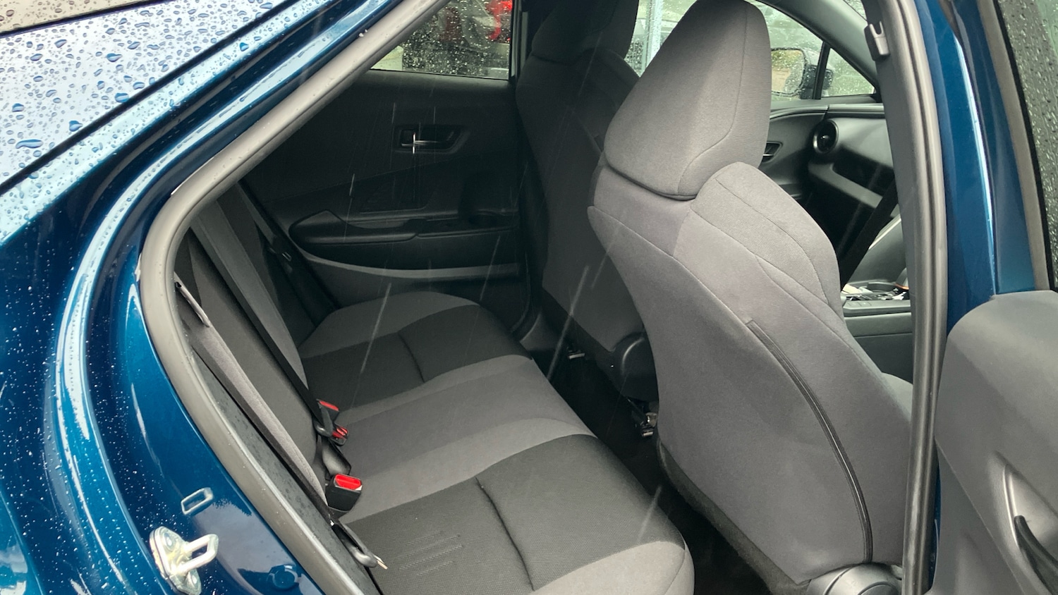 Used Toyota C-HR 2024 for sale - 76684776: Photo 12