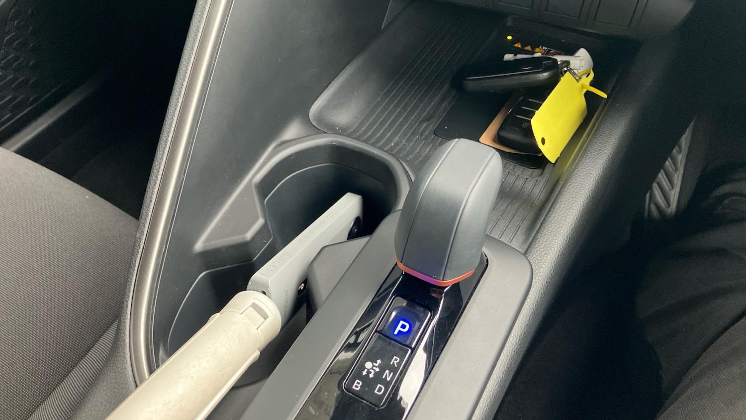 Used Toyota C-HR 2024 for sale - 76684776: Photo 29