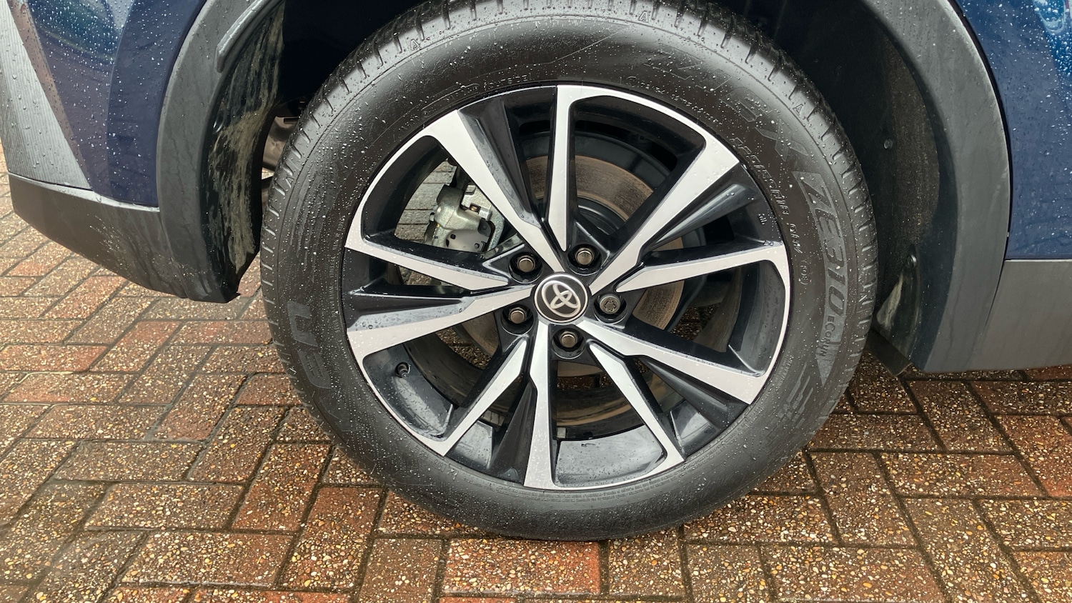 Used Toyota C-HR 2024 for sale - 76684776: Photo 31