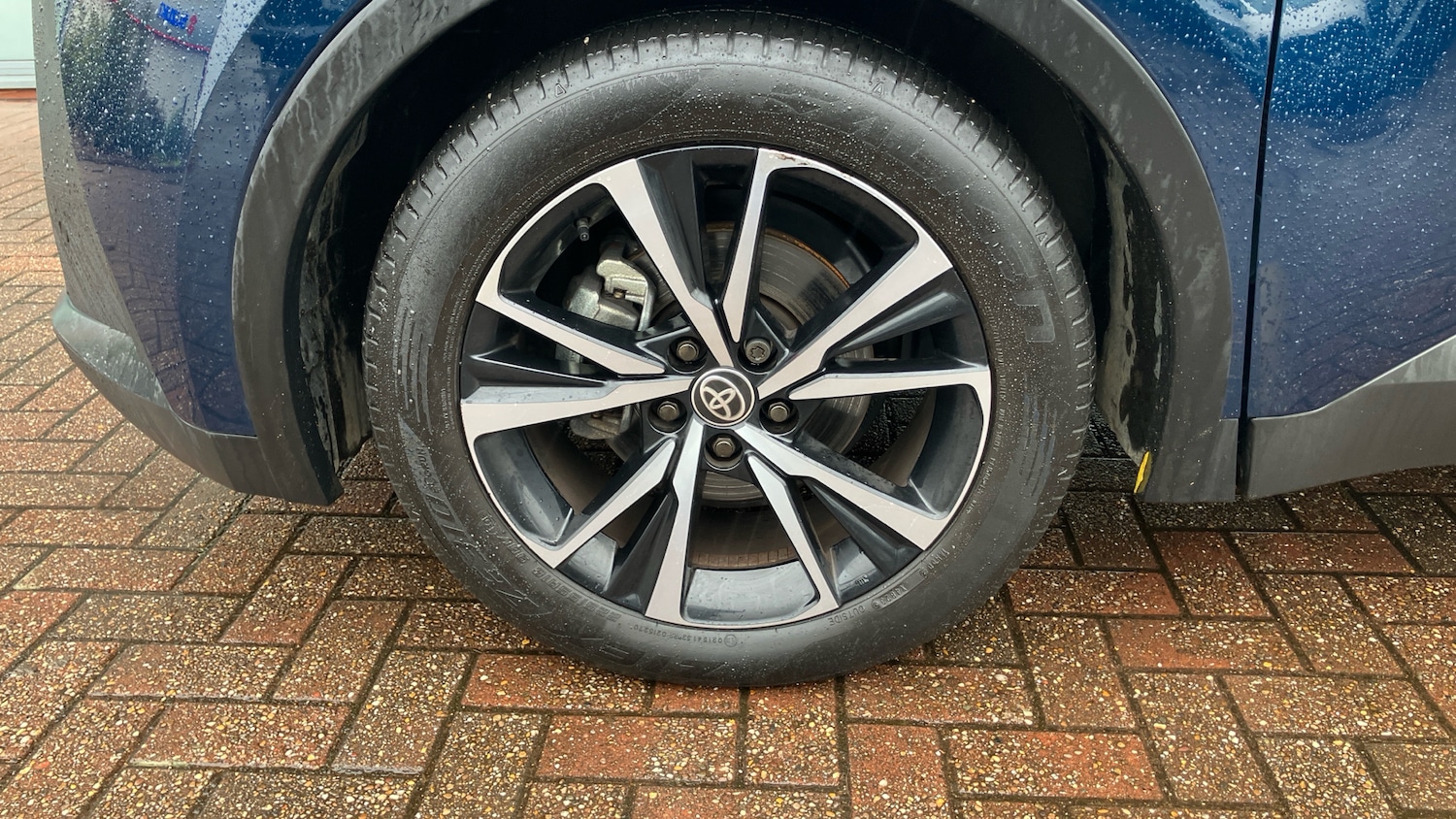 Used Toyota C-HR 2024 for sale - 76684776: Photo 32