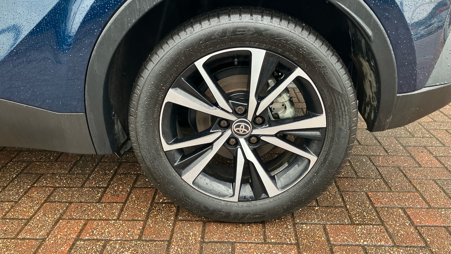 Used Toyota C-HR 2024 for sale - 76684776: Photo 33