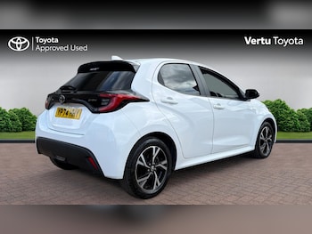 Used Toyota Yaris 2024 for sale - 78838440: Photo