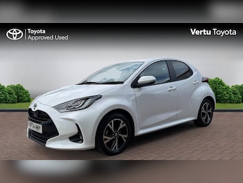 Used Toyota Yaris 2024 for sale - 78838440: Photo