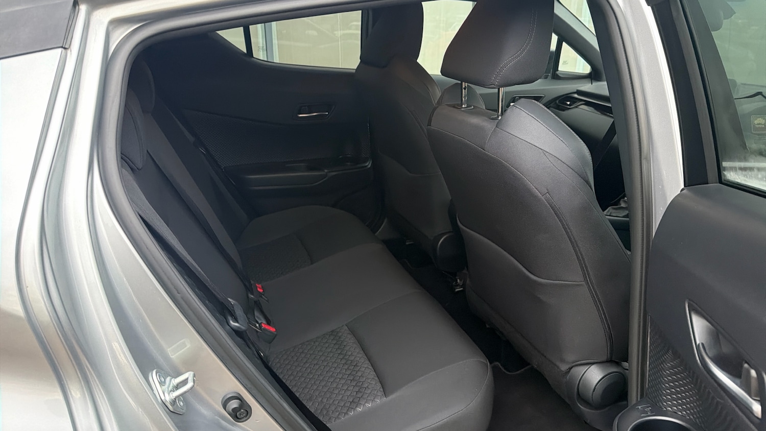 Used Toyota C-HR 2022 for sale - 77125002: Photo 12