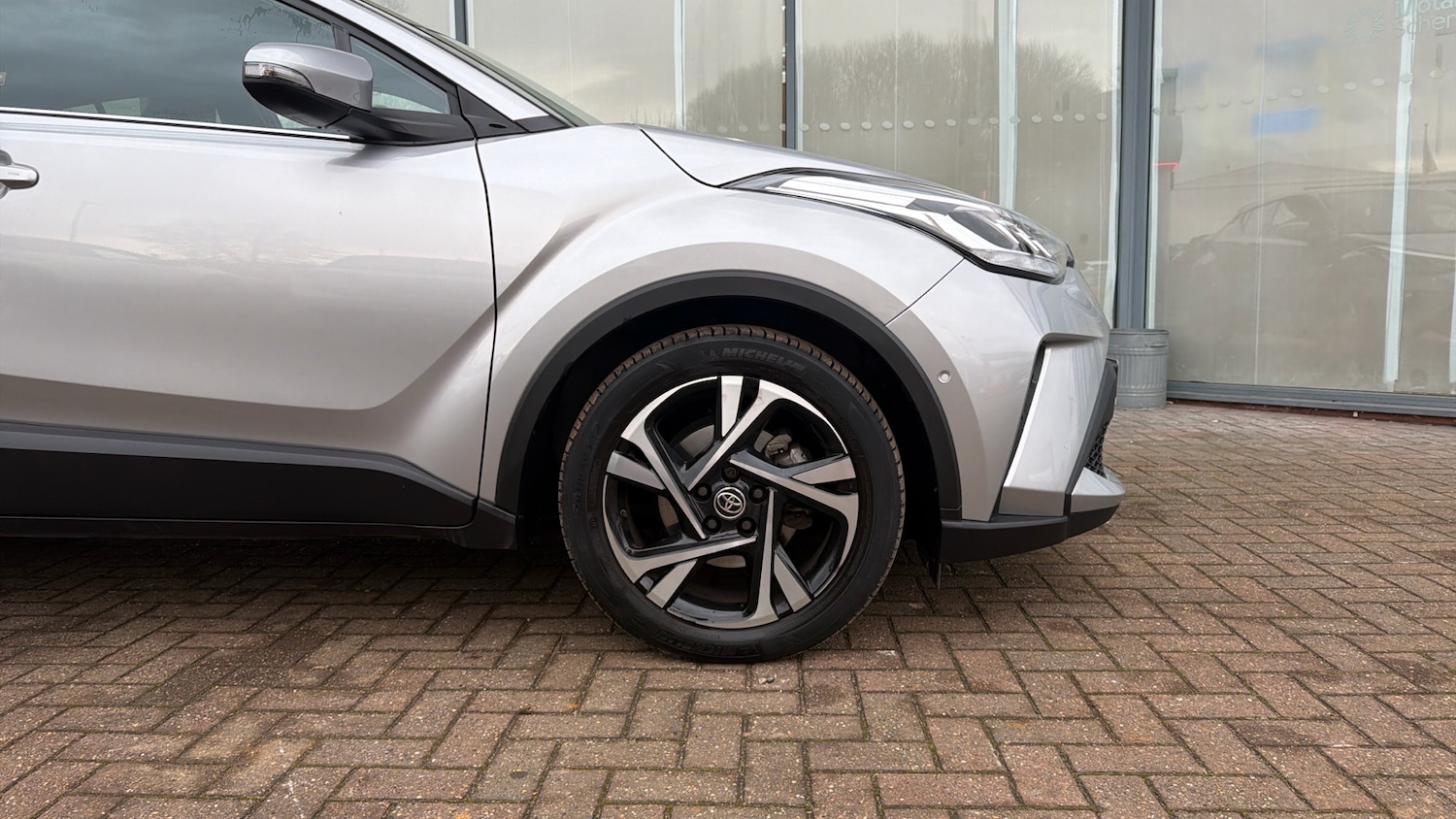 Used Toyota C-HR 2022 for sale - 77125002: Photo 18
