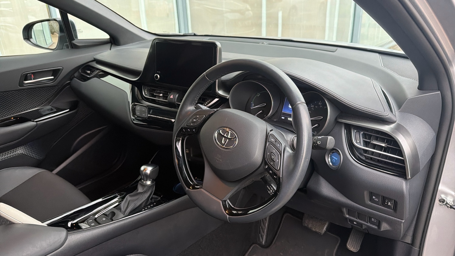 Used Toyota C-HR 2022 for sale - 77125002: Photo 25