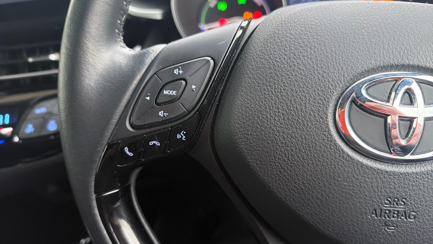 Used Toyota C-HR 2022 for sale - 77125002: Photo 27