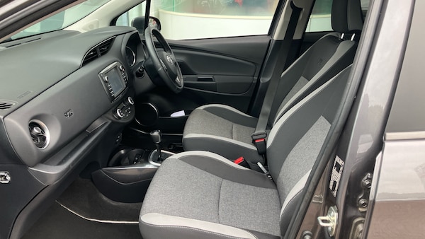 Used Toyota Yaris 2020 for sale - 76183137: Photo 10