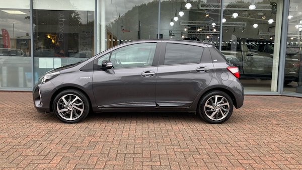 Used Toyota Yaris 2020 for sale - 76183137: Photo 17