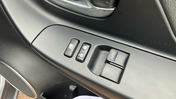 Used Toyota Yaris 2020 for sale - 76183137: Photo 26