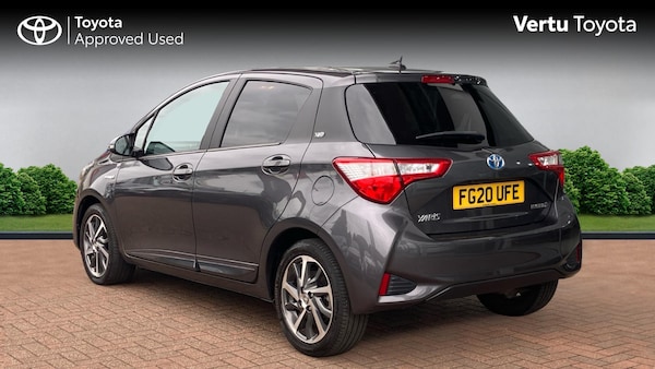 Used Toyota Yaris 2020 for sale - 76183137: Photo 4