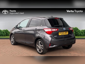 Used Toyota Yaris 2020 for sale - 76183137: Photo 4