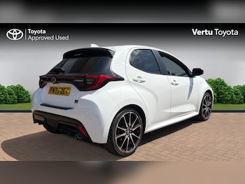 Used Toyota Yaris 2023 for sale - 79045650: Photo