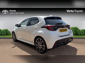 Used Toyota Yaris 2023 for sale - 79045650: Photo
