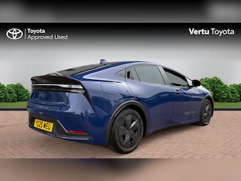 Used Toyota Prius 2025 for sale - 79619975: Photo