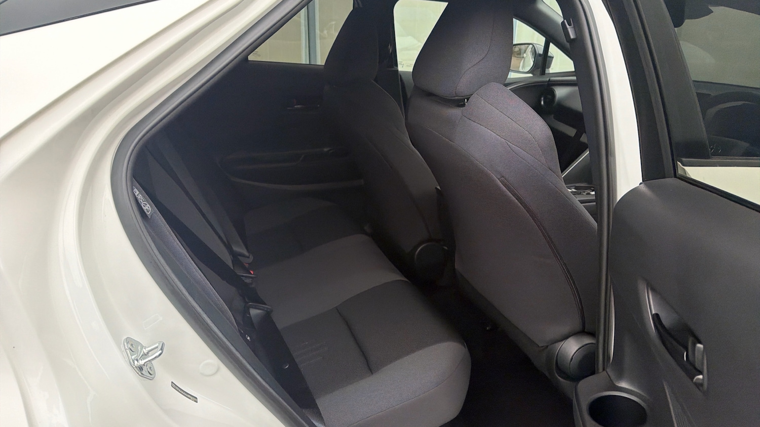 Used Toyota C-HR 2024 for sale - 77951350: Photo 12