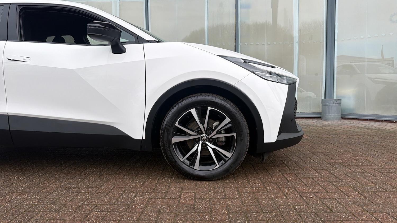 Used Toyota C-HR 2024 for sale - 77951350: Photo 18