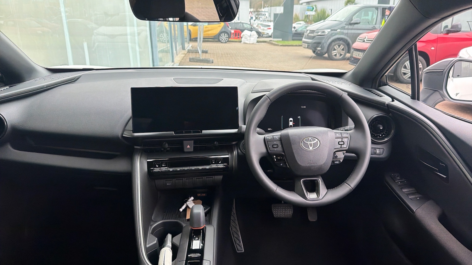 Used Toyota C-HR 2024 for sale - 77951350: Photo 5