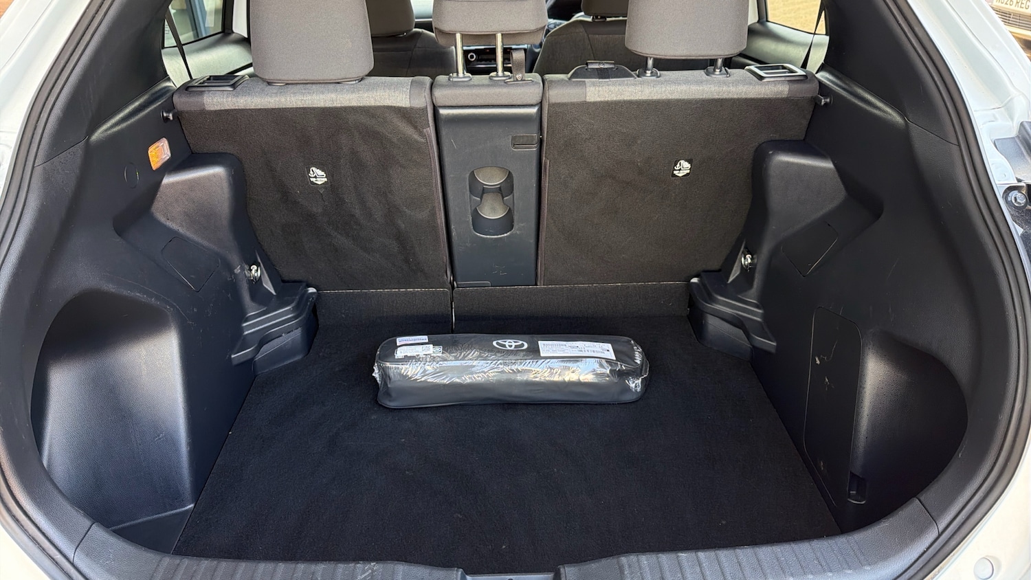 Used Toyota Yaris Cross 2024 for sale - 78185877: Photo 13