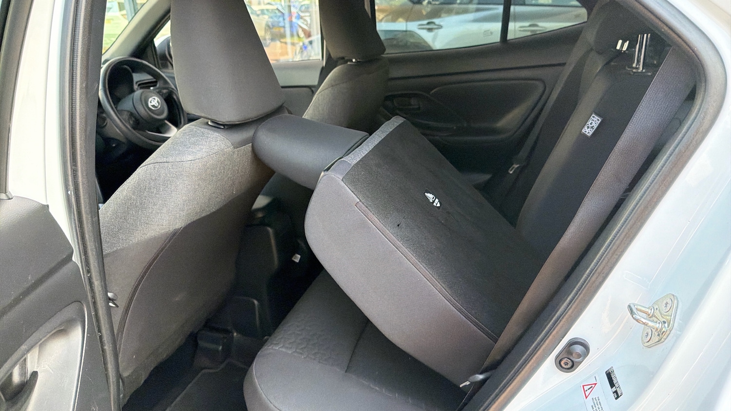 Used Toyota Yaris Cross 2024 for sale - 78185877: Photo 18