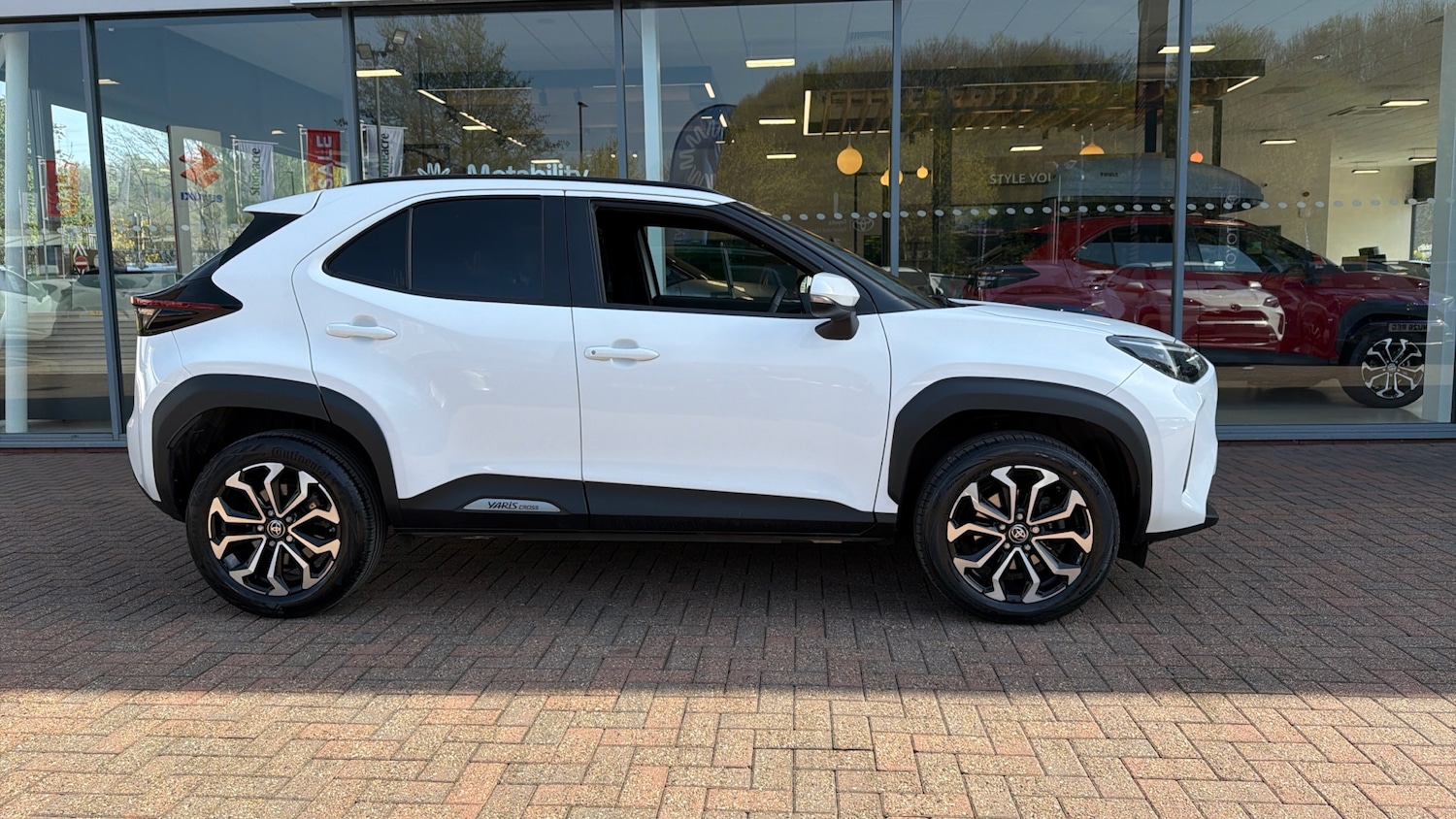 Used Toyota Yaris Cross 2024 for sale - 78185877: Photo 23