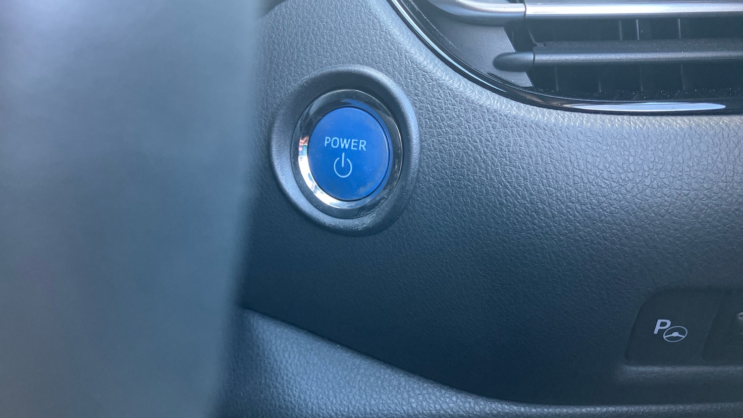 Used Toyota C-HR 2020 for sale - 76652244: Photo 32