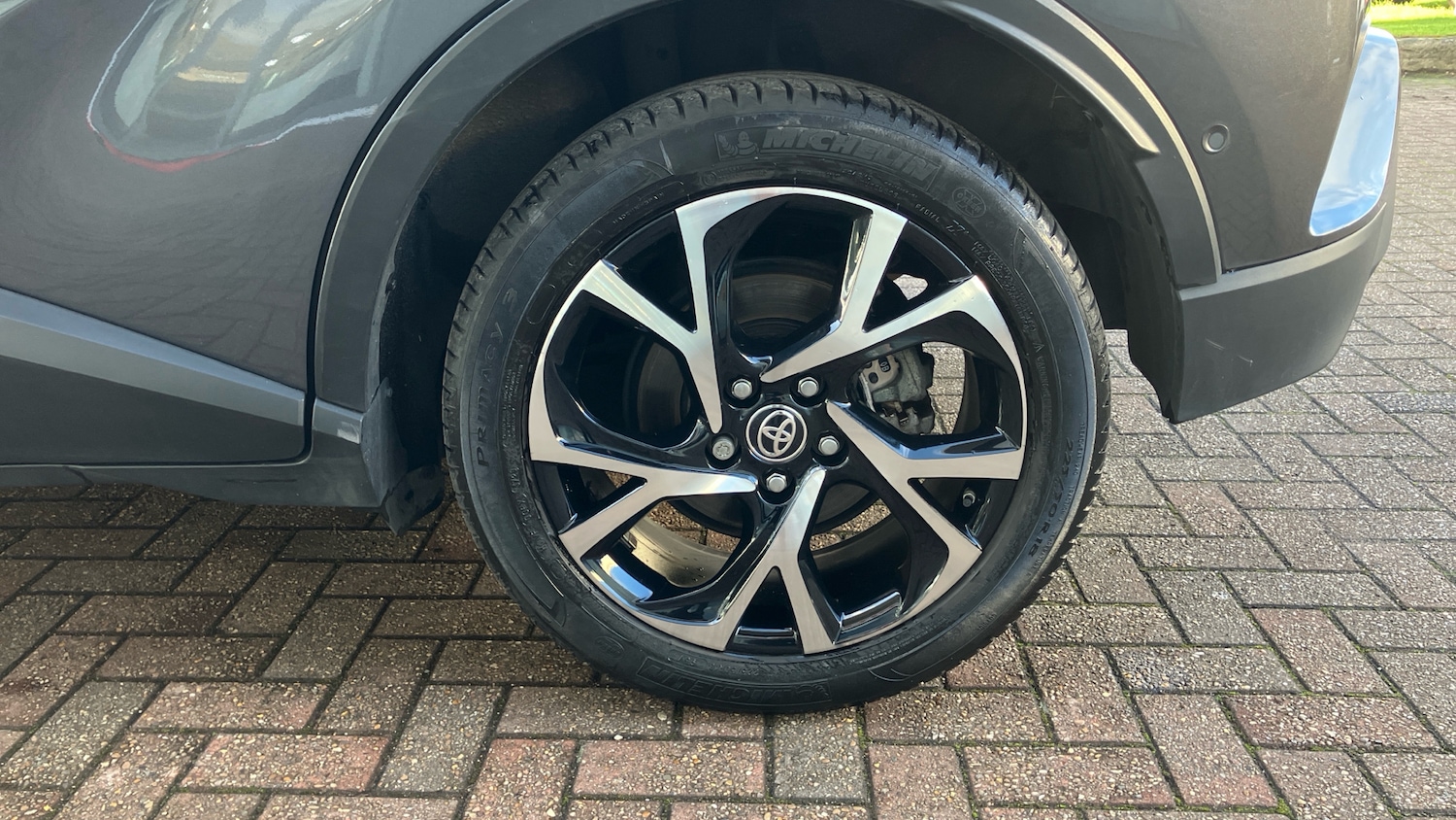 Used Toyota C-HR 2020 for sale - 76652244: Photo 36