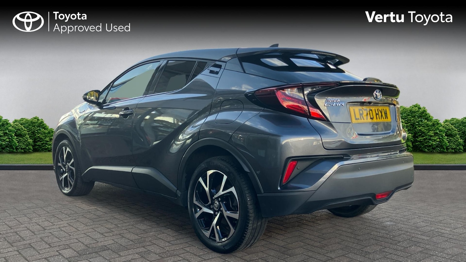 Used Toyota C-HR 2020 for sale - 76652244: Photo 4