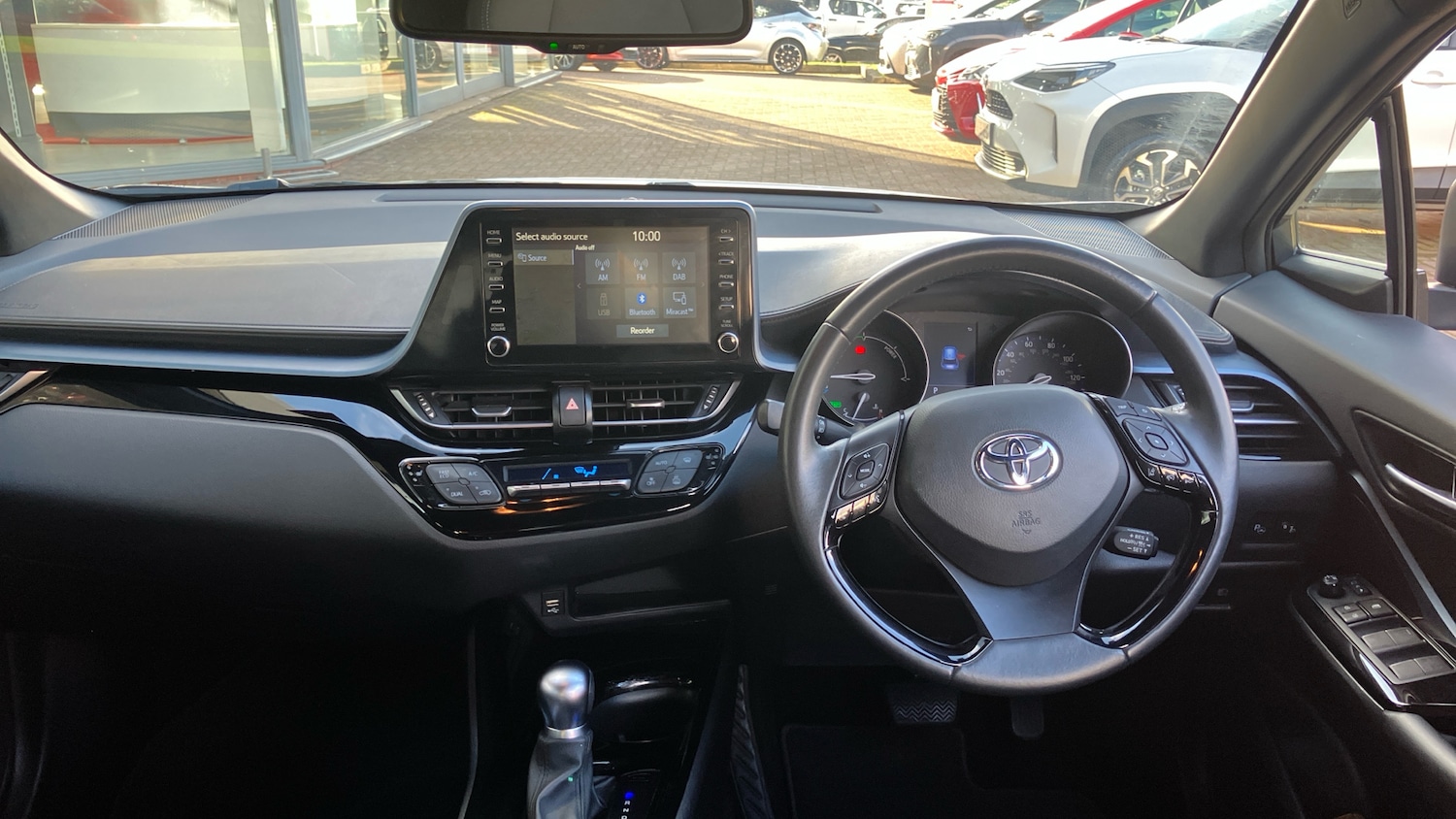 Used Toyota C-HR 2020 for sale - 76652244: Photo 5