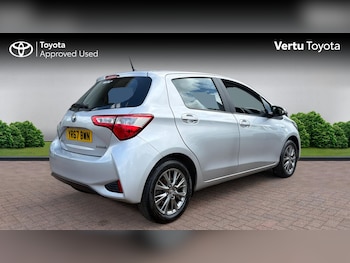 Used Toyota Yaris 2017 for sale - 78614484: Photo