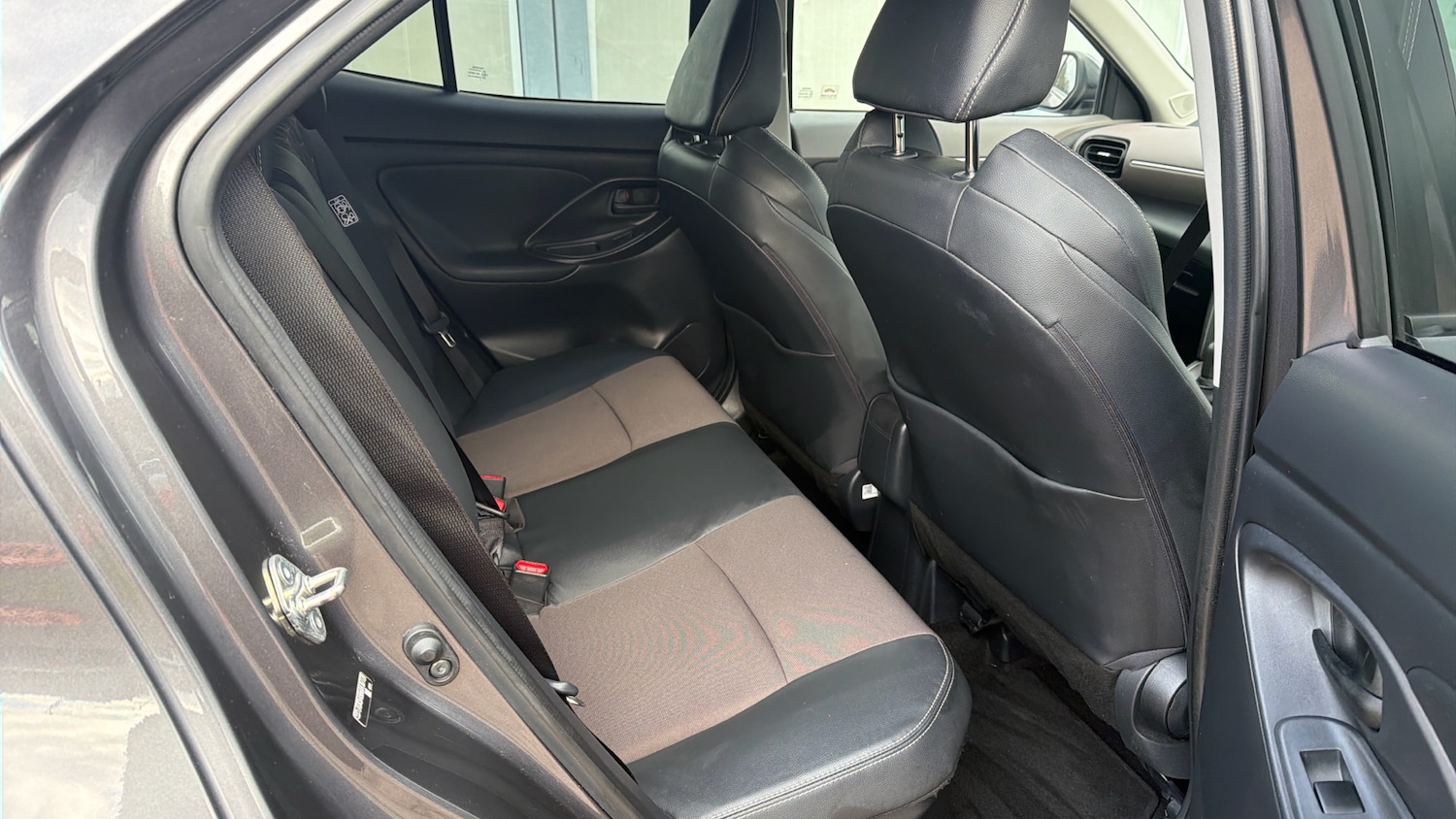 Used Toyota Yaris Cross 2022 for sale - 77298249: Photo 12