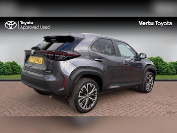 Used Toyota Yaris Cross 2022 for sale - 77298249: Photo