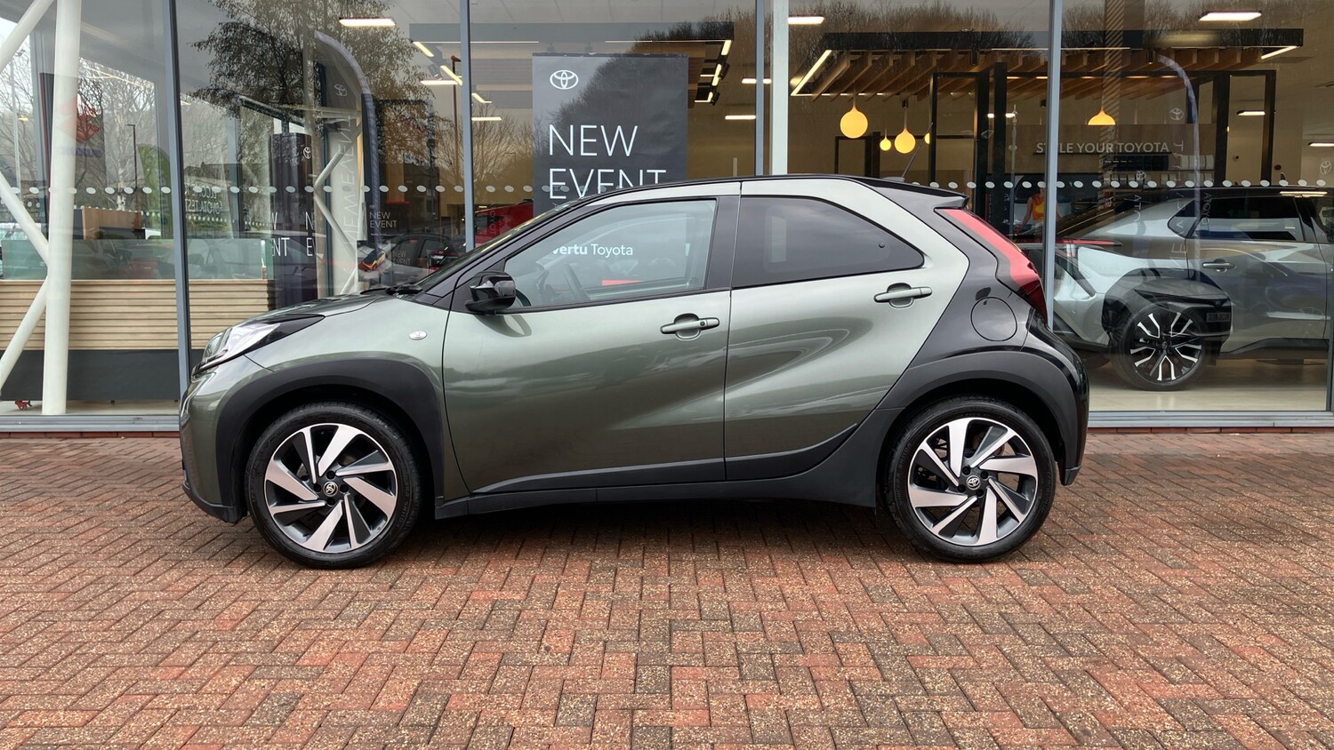 Used Toyota Aygo X 2023 for sale - 77915341: Photo 17