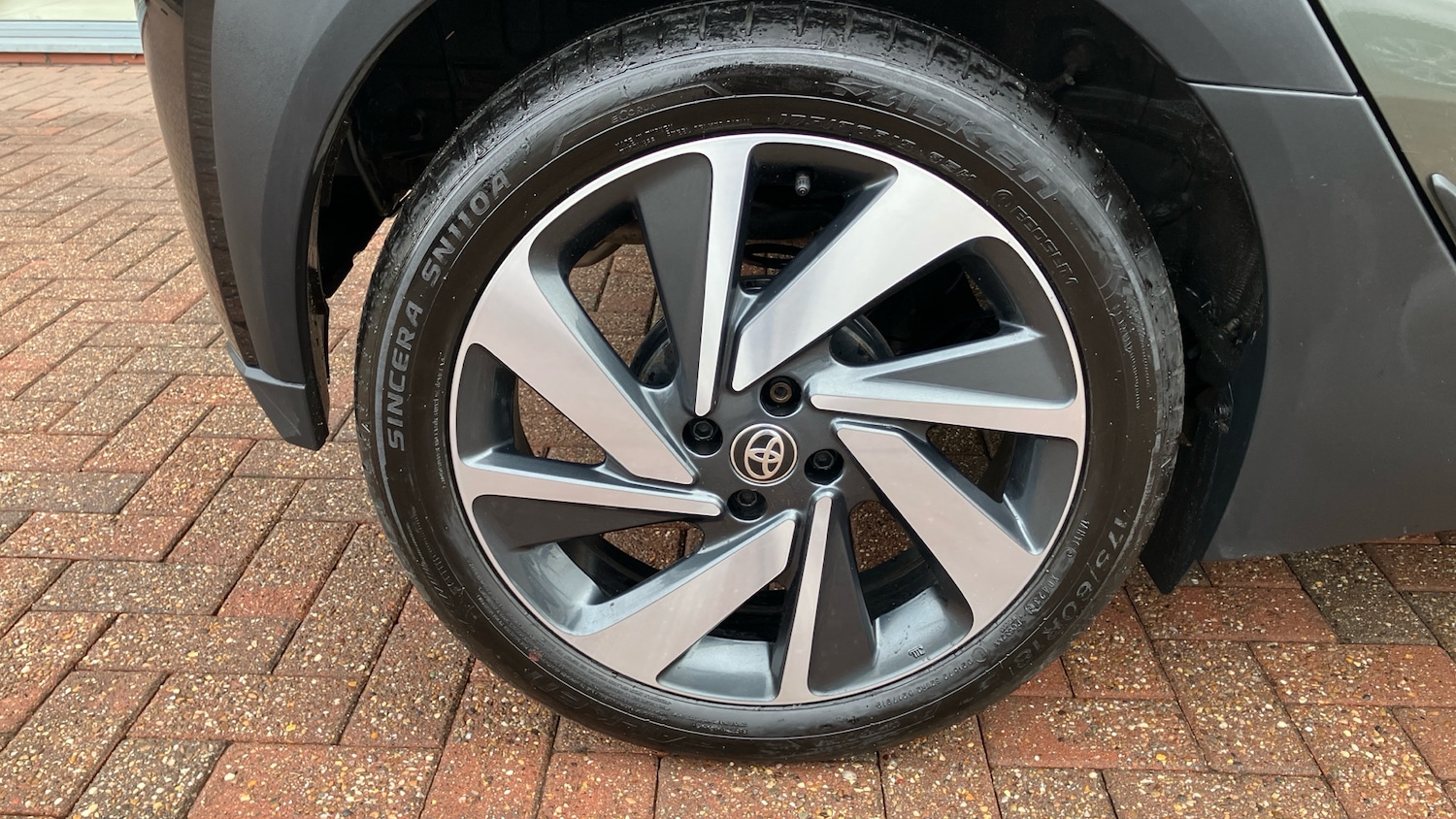 Used Toyota Aygo X 2023 for sale - 77915341: Photo 32