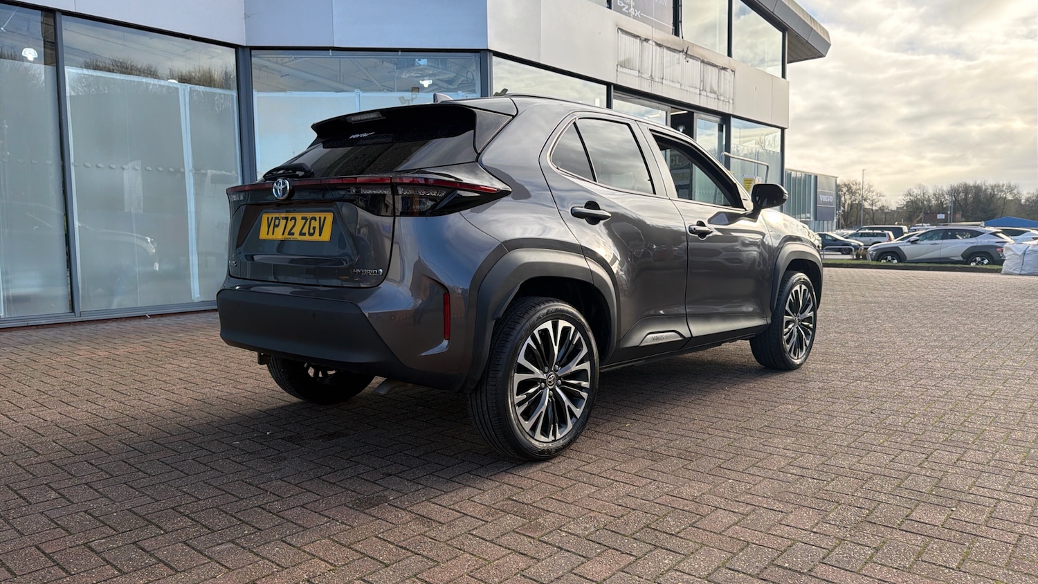 Used Toyota Yaris Cross 2022 for sale - 76643251: Photo 2