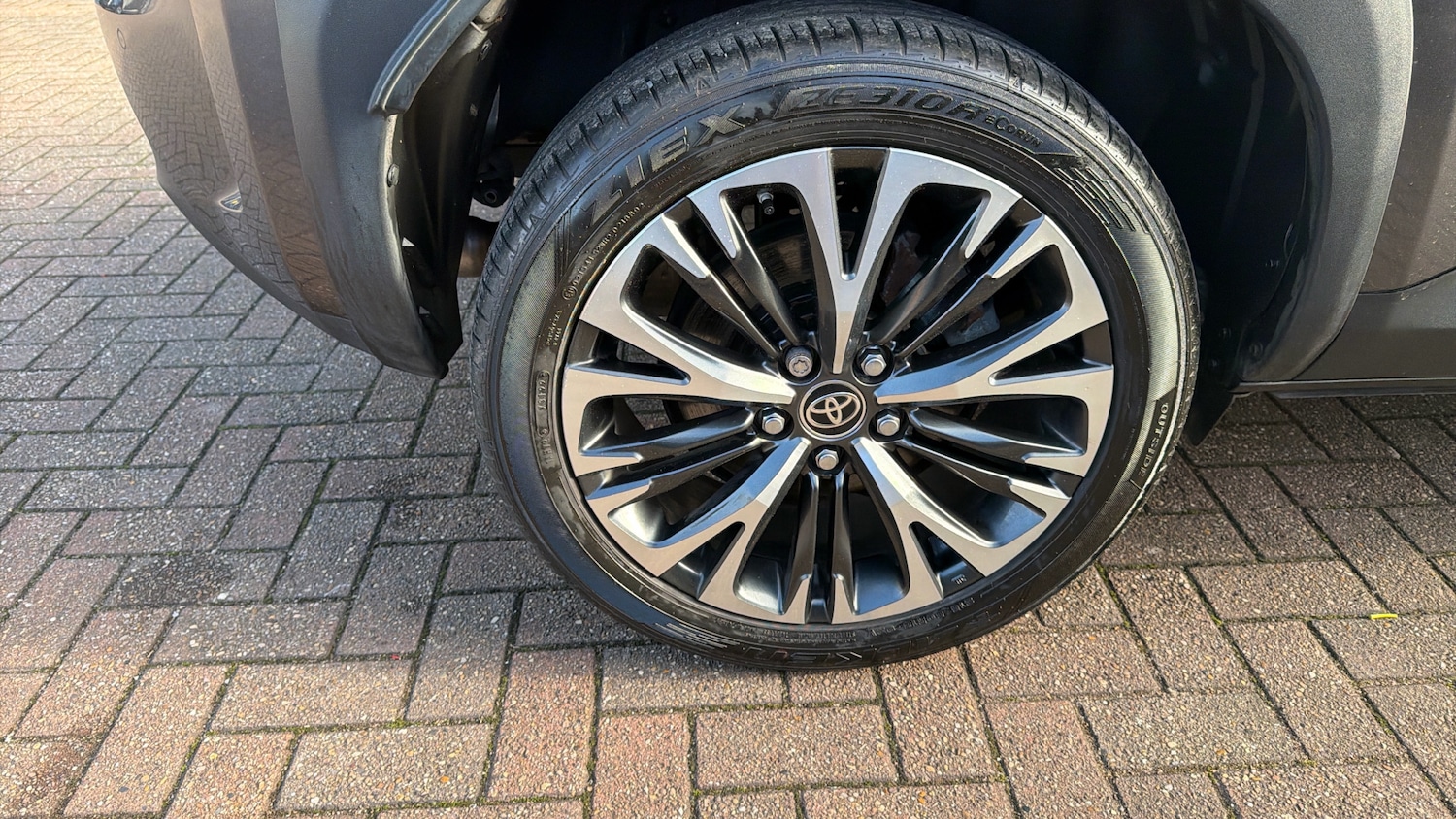 Used Toyota Yaris Cross 2022 for sale - 76643251: Photo 31