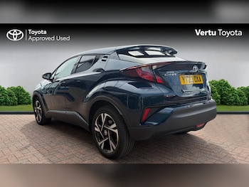 Used Toyota C-HR 2023 for sale - 79479601: Photo